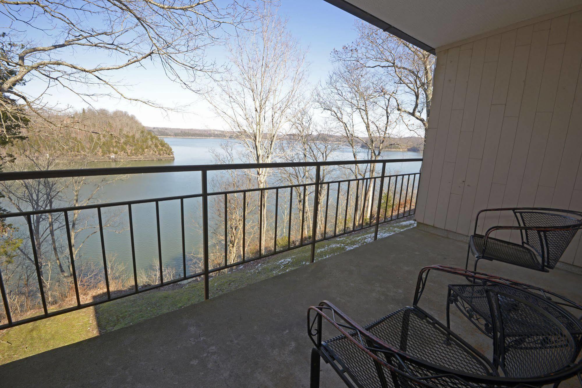 Lake Cumberland State Resort Park Jamestown Bagian luar foto